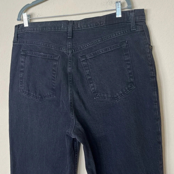 Abercrombie & Fitch Ultra High Rise The 90s Straight Black Ripped Jeans - Picture 8 of 10